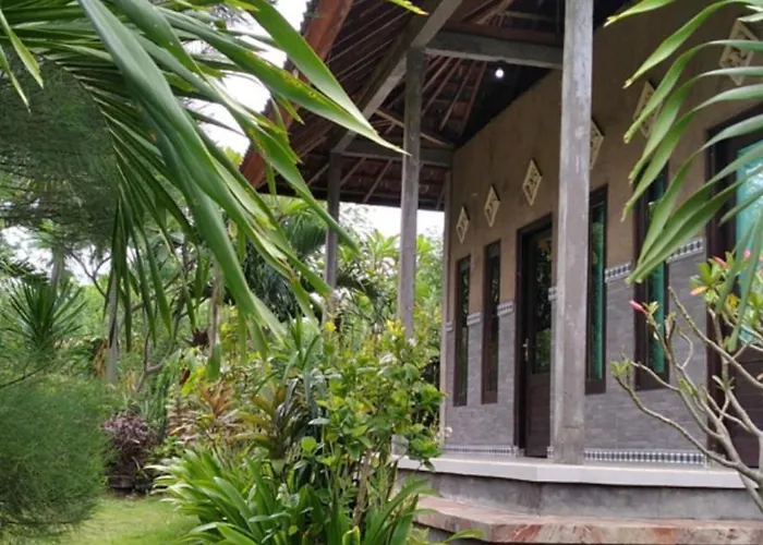 Botel West Bali Menjangan Tour
